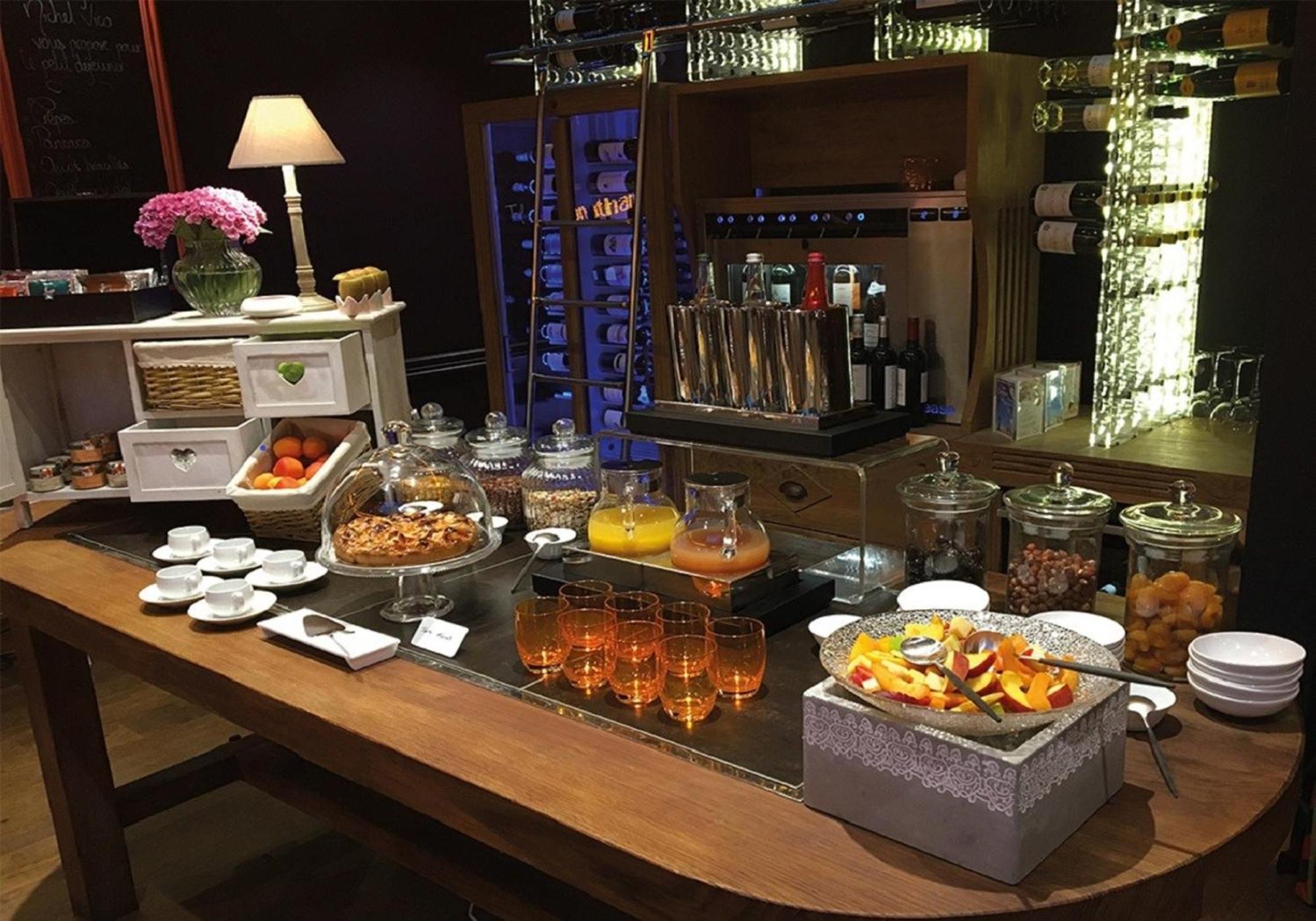 Le Stelsia Resort Saint-Sylvestre-sur-Lot Екстер'єр фото