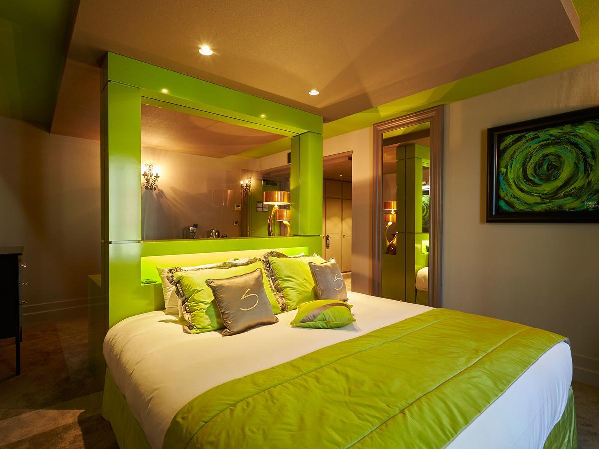 Le Stelsia Resort Saint-Sylvestre-sur-Lot Номер фото